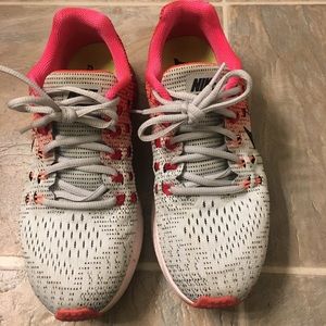 Nike running shoes size 7.5